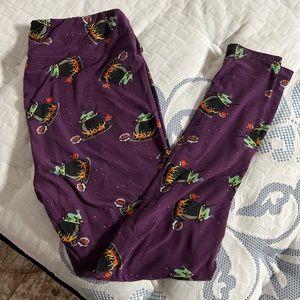 Witch brew pot leggings lularoe TC